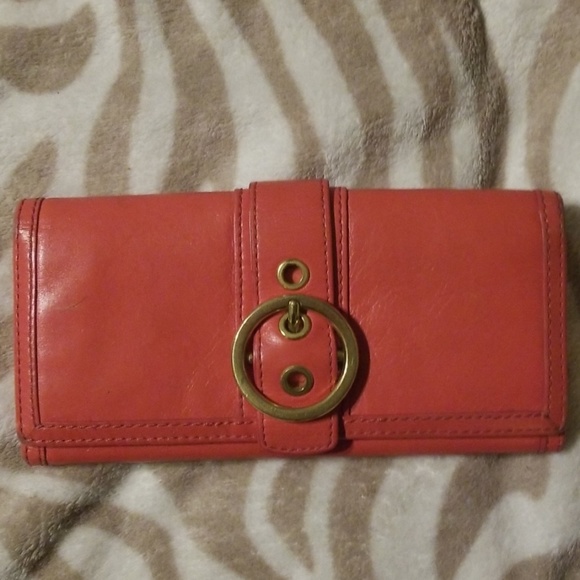 Coach Handbags - Pink coach wallet